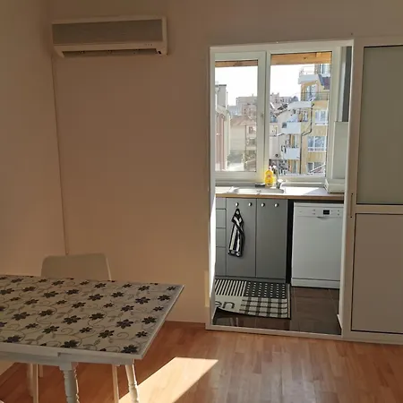 4th Floor Apartment *